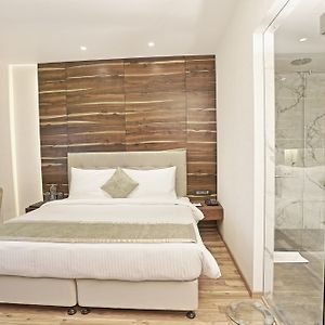 Connaught Royale Delhi